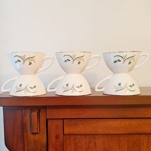 Vintage set of 6 cream with floral print mugs.